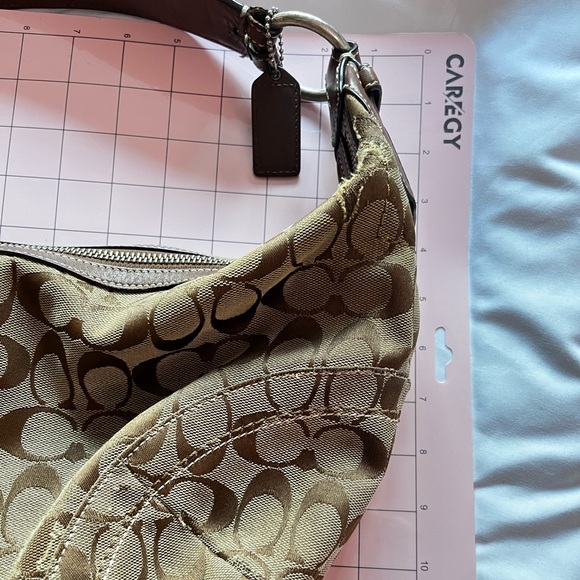 COACH MONOGRAM SIGNATURE BROWN HOBO PURSE - Picture 3 of 12